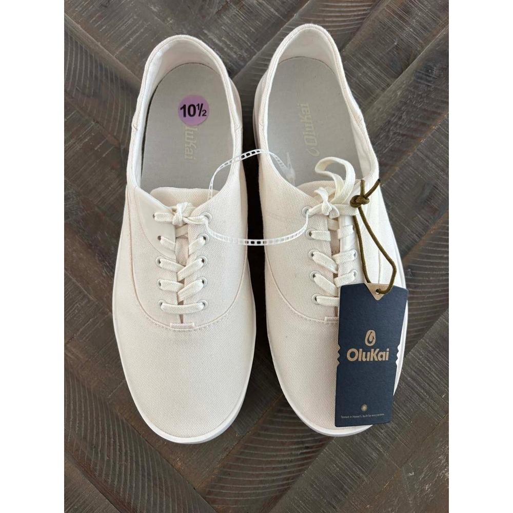 OluKai Tradewind Mens Canvas Sneakers Off White 10.5 Low Top Shoes NWT